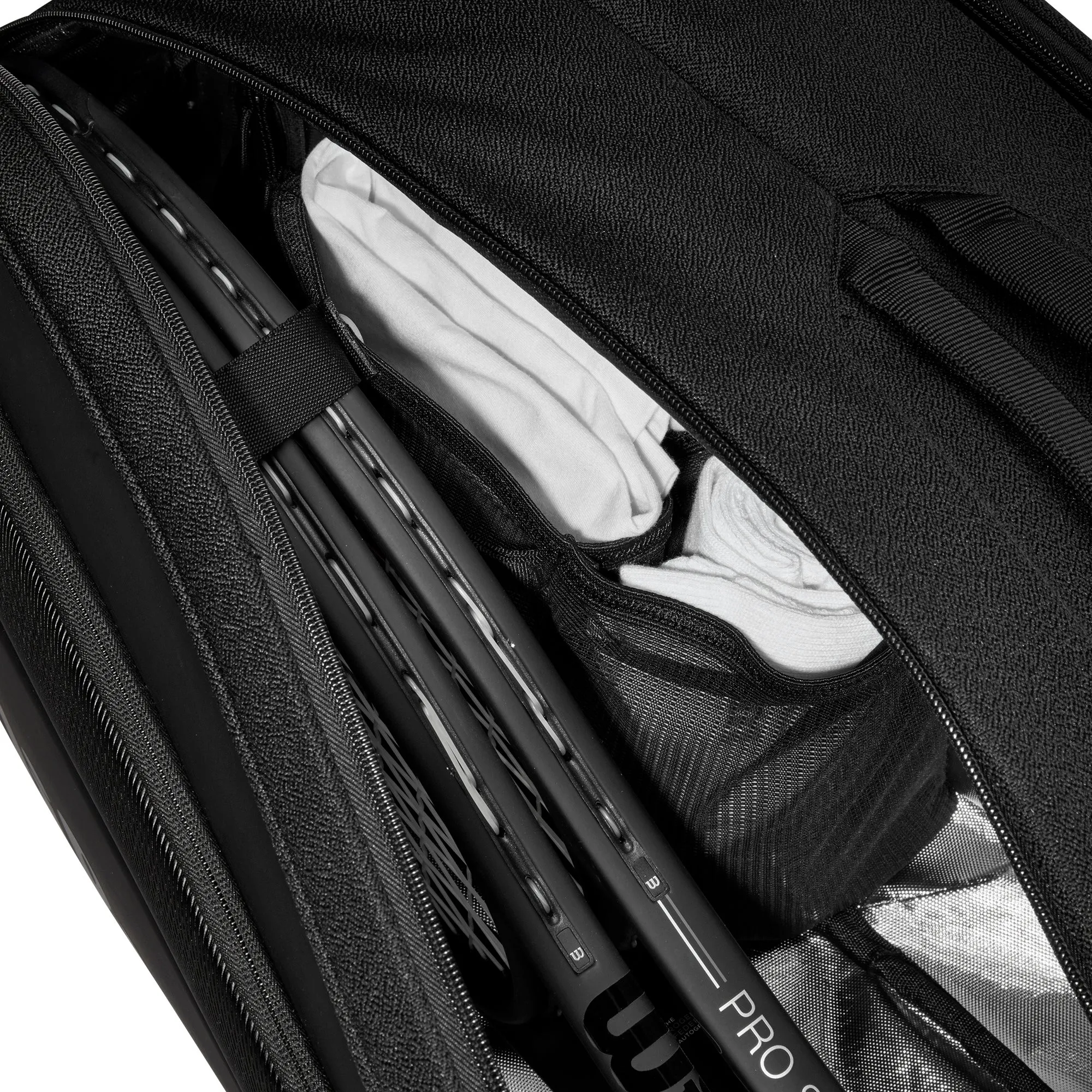Wilson RF DNA 12-pack tennis bag - Black